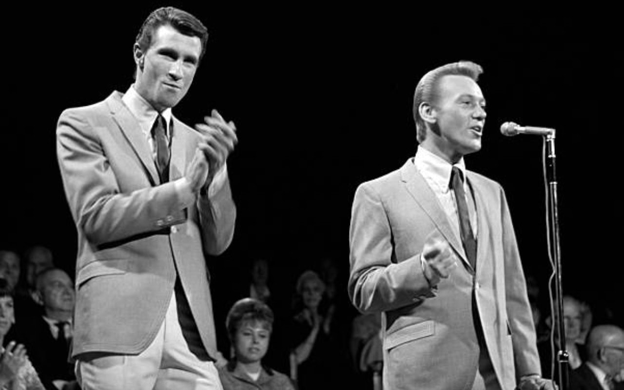 The Righteous Brothers – You’ve Lost That Lovin’ Feelin’ (1964)